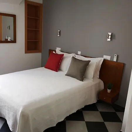 Frentomar Гостьовий будинок Албуфейра