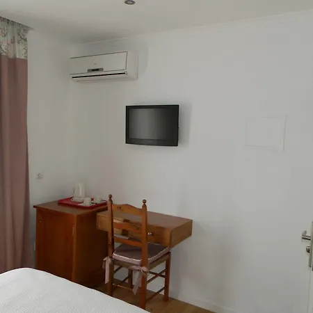 Frentomar Αλμπουφέιρα